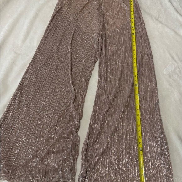 One Teaspoon Gold Wide-Leg Pants - Picture 3 of 11